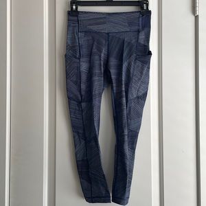 Lululemon Speed Tight ~ Cropped